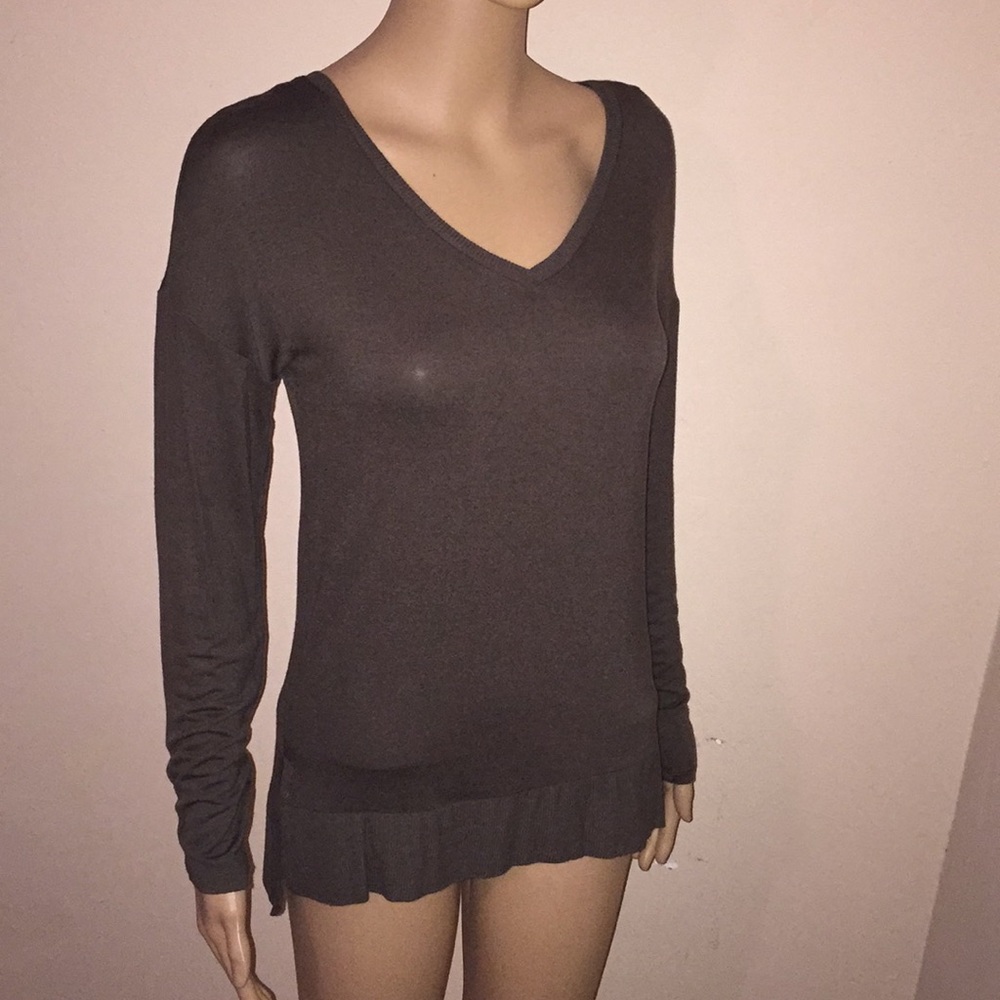 🇺🇸🇺🇸🇺🇸Cozy V neck top💕💕